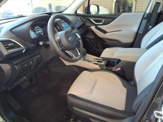 2023 Subaru Forester Base