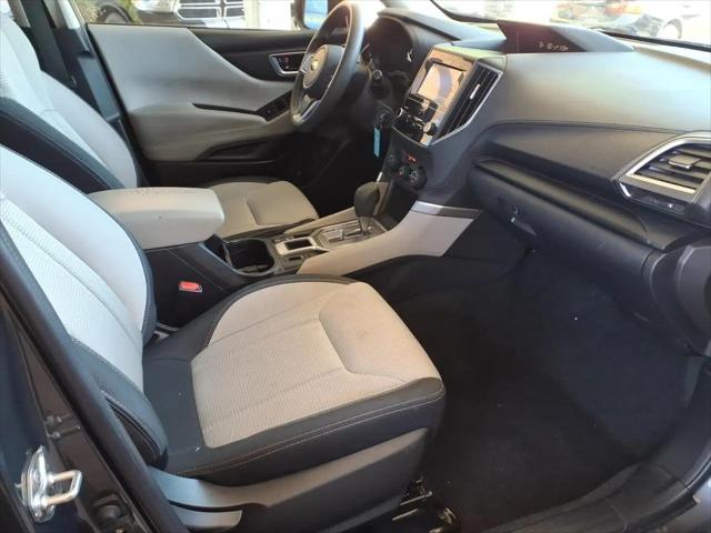 2023 Subaru Forester Base