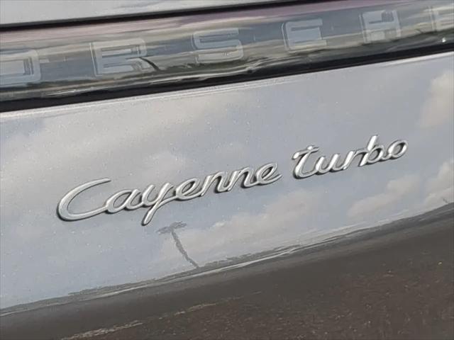 2023 Porsche Cayenne Turbo