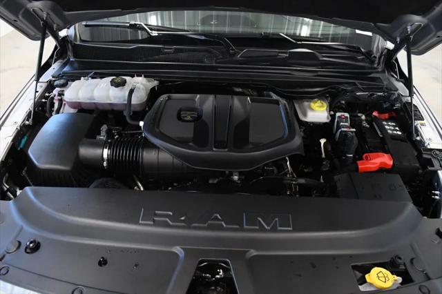2025 Ram 1500 Laramie Crew Cab 4x4 5'7" Box