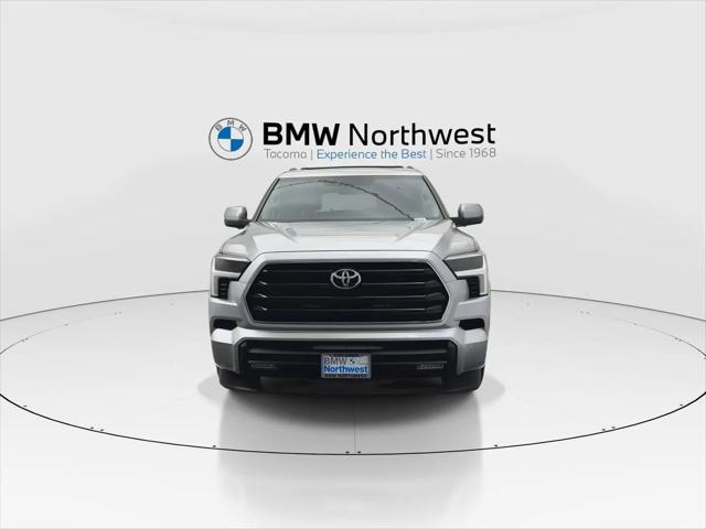 2024 Toyota Sequoia SR5