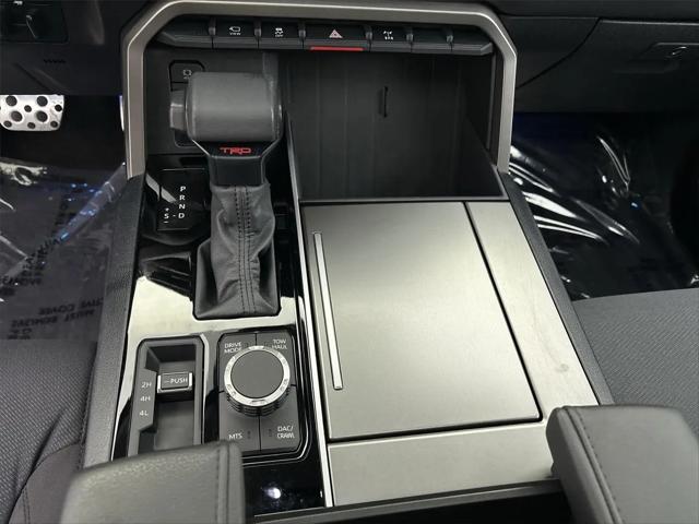 2024 Toyota Sequoia SR5