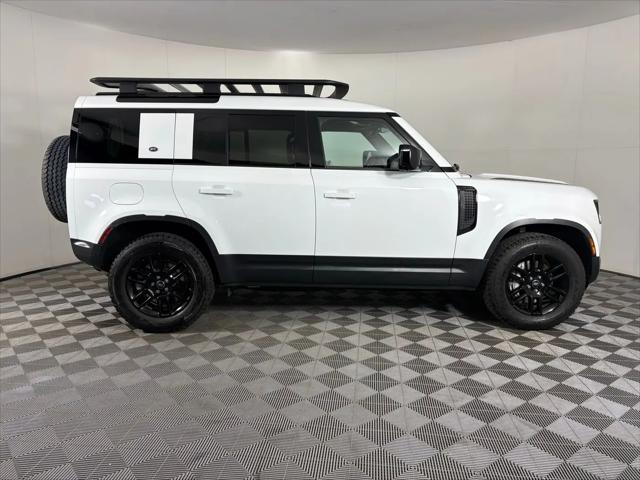 2024 Land Rover Defender 110 P400 S
