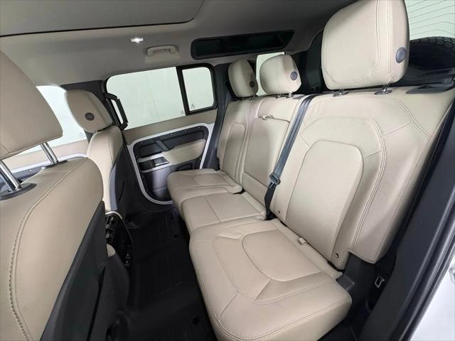 2024 Land Rover Defender 110 P400 S
