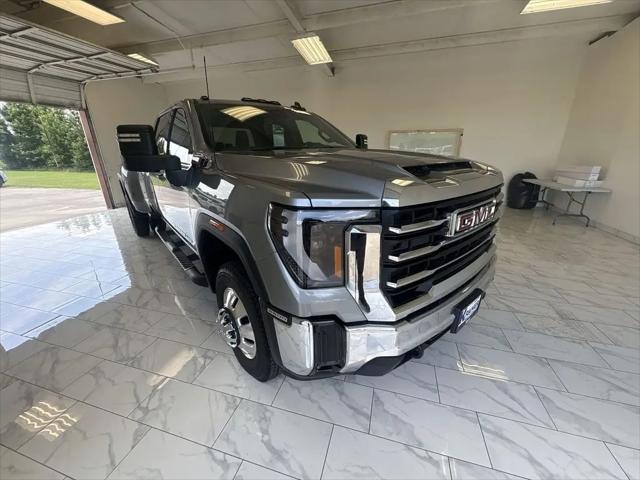 2026 GMC Sierra 3500HD Crew Cab, Long Bed, SLE Dual Rear Wheel, 4WD