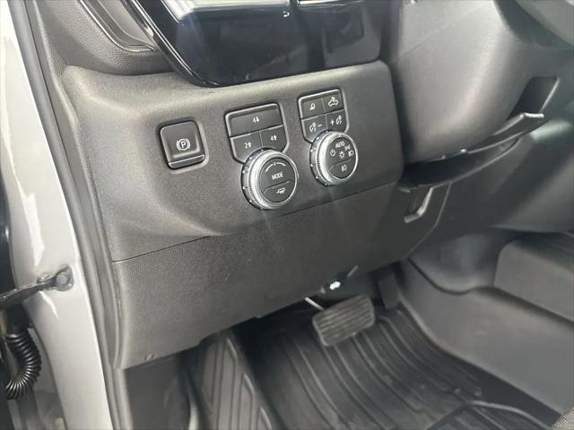 2026 GMC Sierra 3500HD Crew Cab, Long Bed, SLE Dual Rear Wheel, 4WD