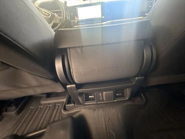 2026 GMC Sierra 3500HD Crew Cab, Long Bed, SLE Dual Rear Wheel, 4WD