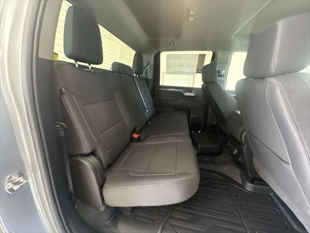 2026 GMC Sierra 3500HD Crew Cab, Long Bed, SLE Dual Rear Wheel, 4WD