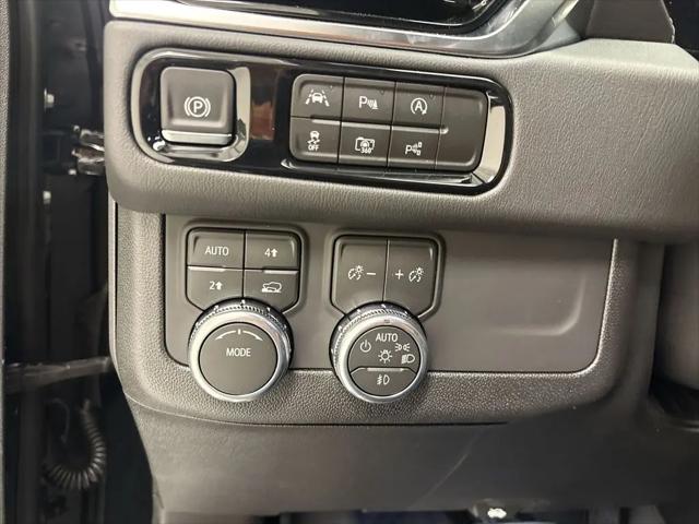 2026 GMC Yukon 4WD Denali