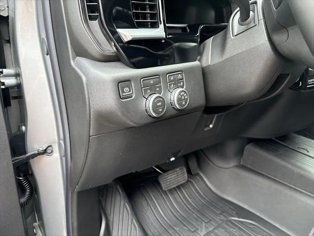 2026 GMC Sierra 2500HD Crew Cab, Standard Bed, SLE, 4WD