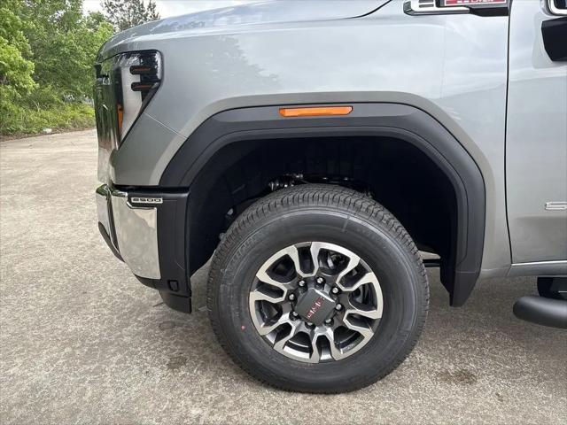 2026 GMC Sierra 2500HD Crew Cab, Standard Bed, SLE, 4WD