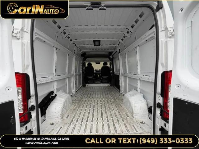 2025 Ram ProMaster 2500 Cargo Van Tradesman High Roof 159" WB w/Pass Seat