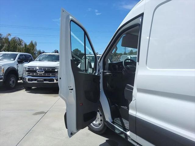 2026 Ford Transit Cargo Van T-250
