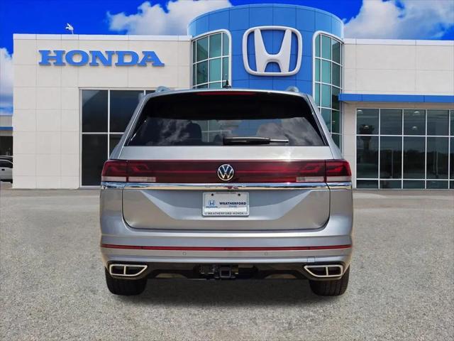 2025 Volkswagen Atlas 2.0T SEL Premium R-Line