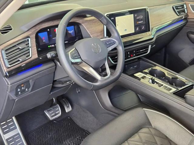 2025 Volkswagen Atlas 2.0T SEL Premium R-Line