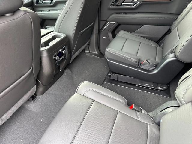 2026 GMC Yukon 4WD Denali
