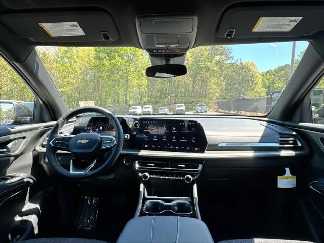 2026 Chevrolet Traverse FWD LT