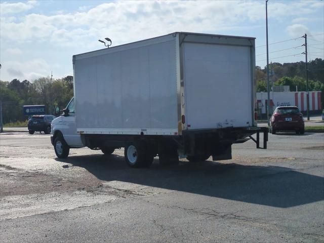 2024 Ford E-450 Cutaway Base