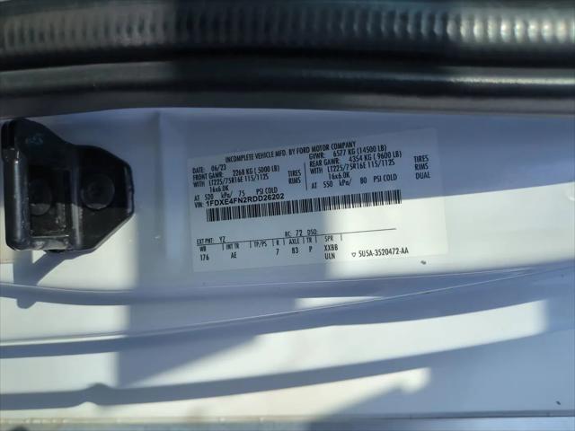 2024 Ford E-450 Cutaway Base
