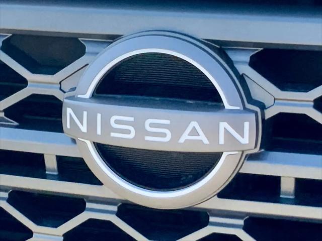 2024 Nissan Frontier Crew Cab SL 4x4