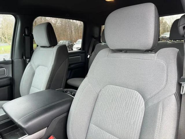 2021 Ram 1500 Big Horn Crew Cab 4x4 5'7" Box