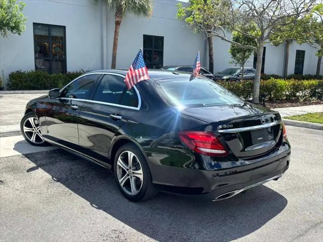 2018 Mercedes-Benz E-CLASS E 300 E 300