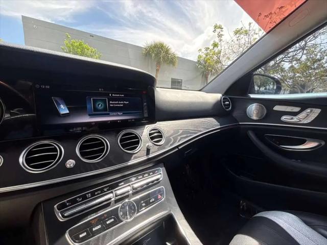 2018 Mercedes-Benz E-CLASS E 300 E 300