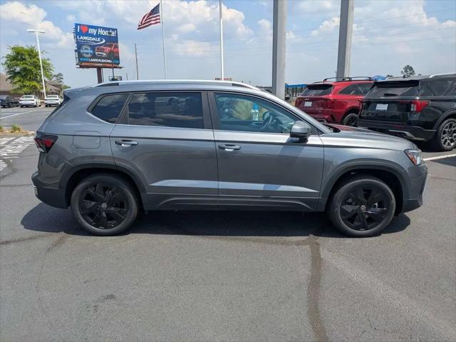 2026 Volkswagen Taos SE