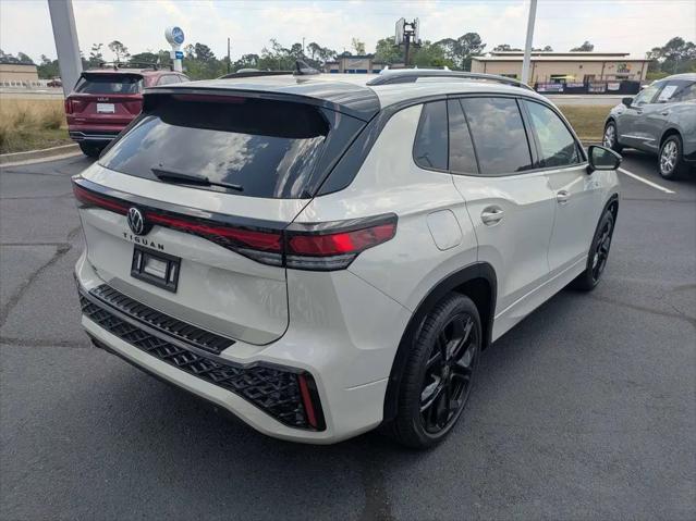 2026 Volkswagen Tiguan SE R-Line Black