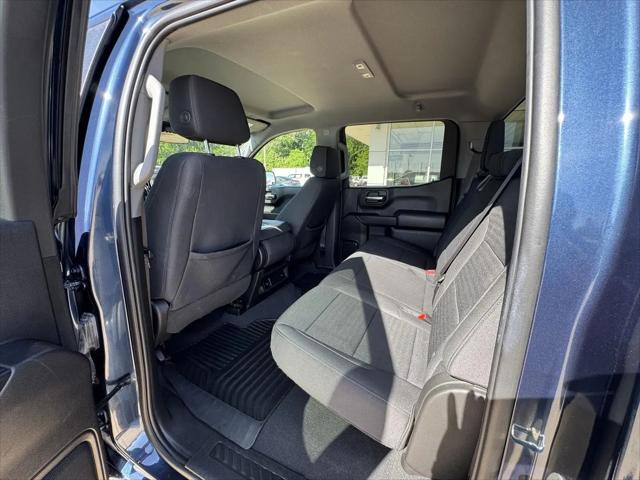 2023 Chevrolet Silverado 1500 4WD Crew Cab Short Bed Custom