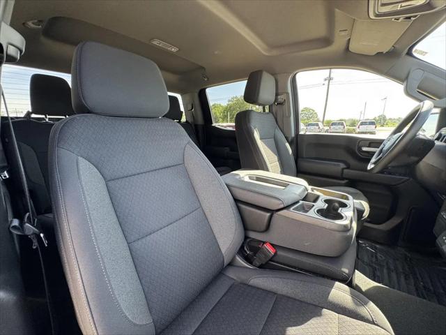 2023 Chevrolet Silverado 1500 4WD Crew Cab Short Bed Custom