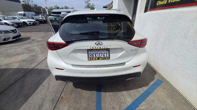 2019 INFINITI QX30 ESSENTIAL