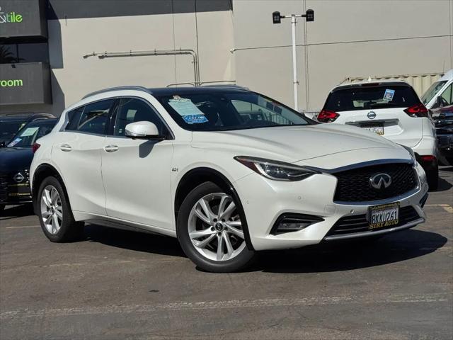 2019 INFINITI QX30 ESSENTIAL