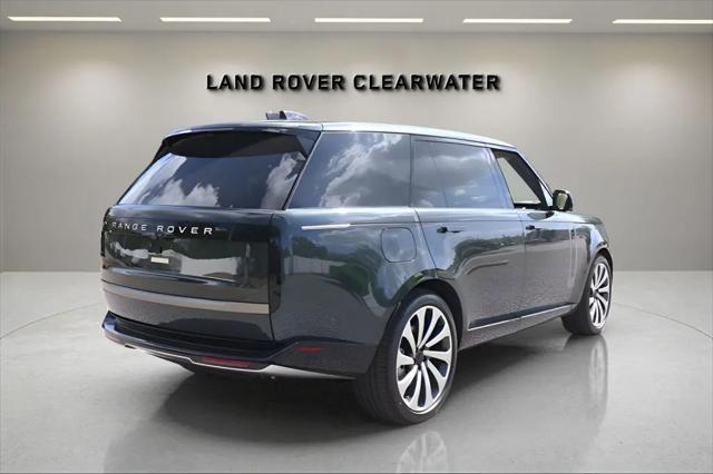 2026 Land Rover Range Rover P530 SE 7 Seat