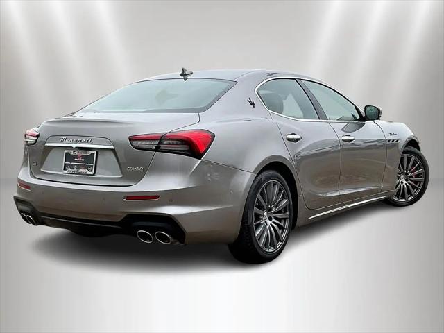 2022 Maserati Ghibli Modena Q4