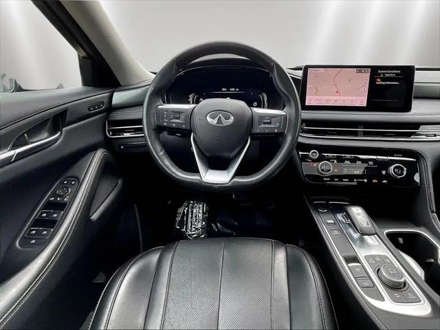 2022 INFINITI QX60 LUXE AWD