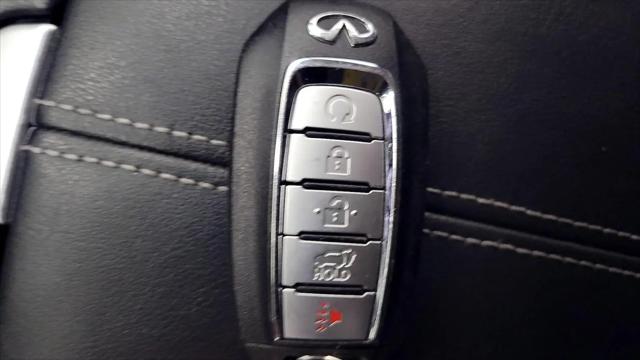 2024 INFINITI QX60 PURE