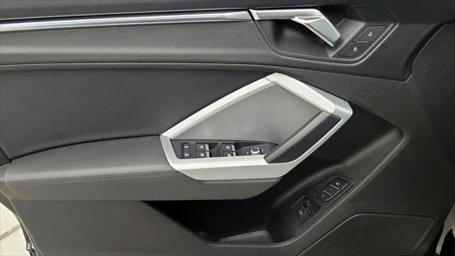 2022 Audi Q3 Premium Plus 45 TFSI S line quattro Tiptronic
