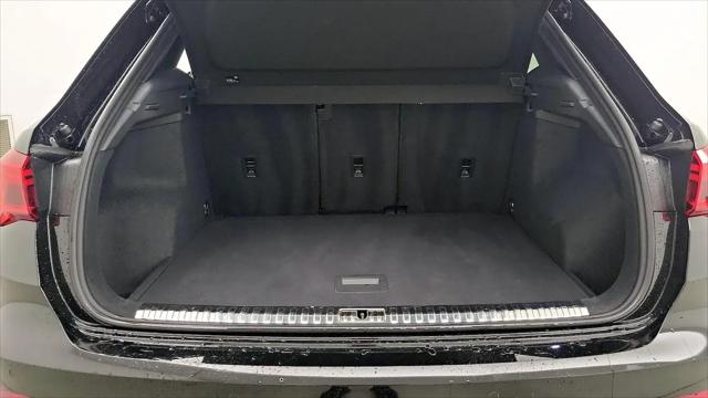 2022 Audi Q3 Premium Plus 45 TFSI S line quattro Tiptronic