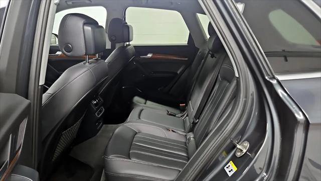 2023 Audi Q5 Premium 40 TFSI quattro S tronic