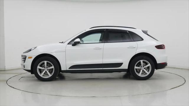 2017 Porsche Macan Macan