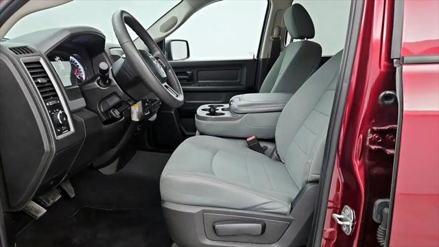 2019 Ram 1500 Classic Express Quad Cab 4x4 6'4" Box