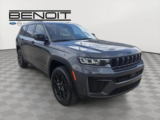2026 Jeep Grand Cherokee L Altitude 4x2