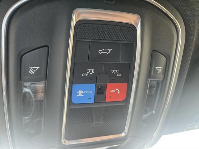 2026 Jeep Grand Cherokee L Altitude 4x2