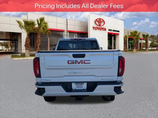 2022 GMC Sierra 2500HD 4WD Crew Cab Standard Bed Denali