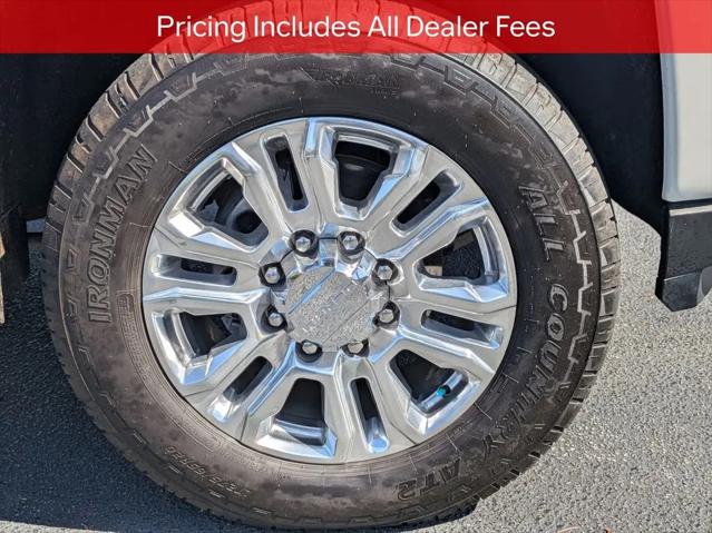 2022 GMC Sierra 2500HD 4WD Crew Cab Standard Bed Denali