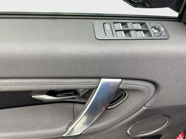 2022 Land Rover Discovery Sport SE