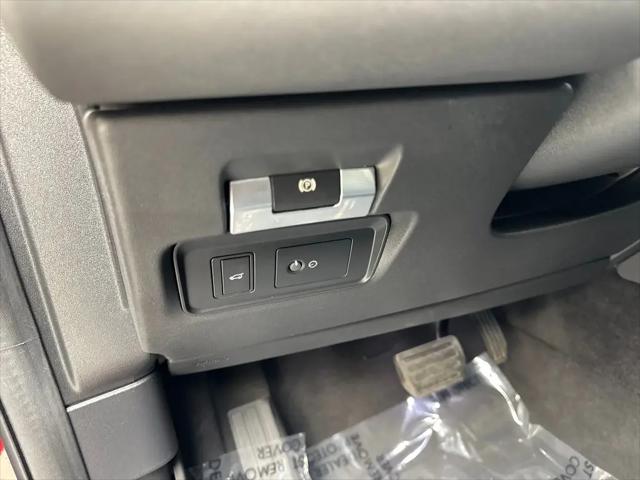 2022 Land Rover Discovery Sport SE