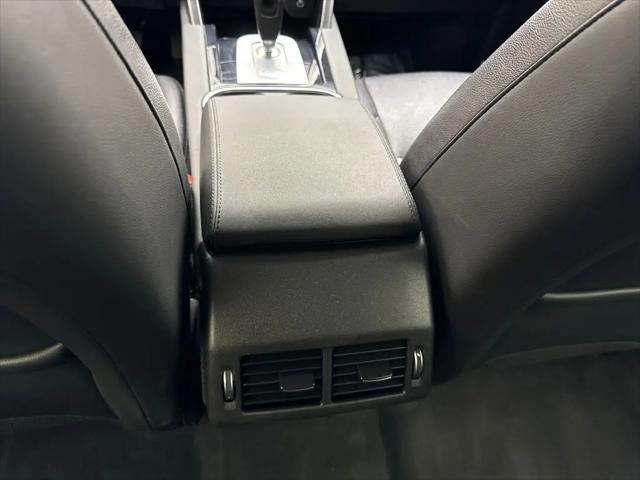2022 Land Rover Discovery Sport SE