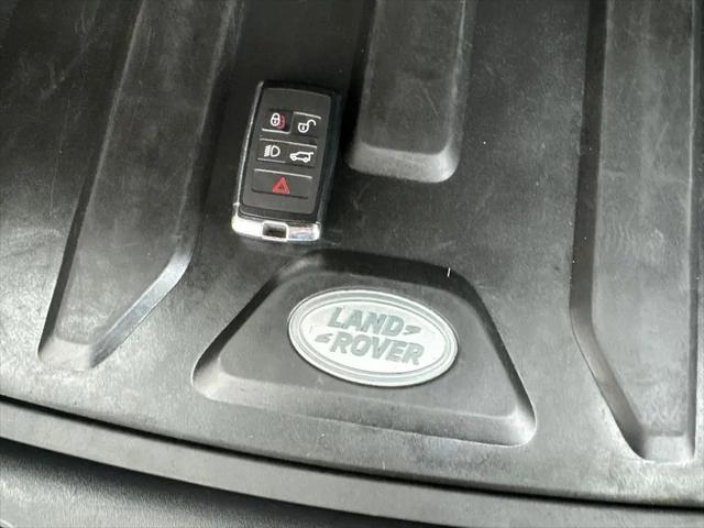 2022 Land Rover Discovery Sport SE